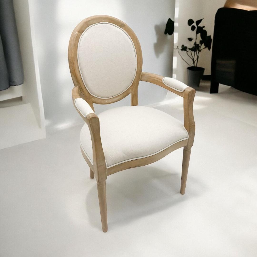 cortex-london-windsor-louis-cream-linen-armchair-oak-frame