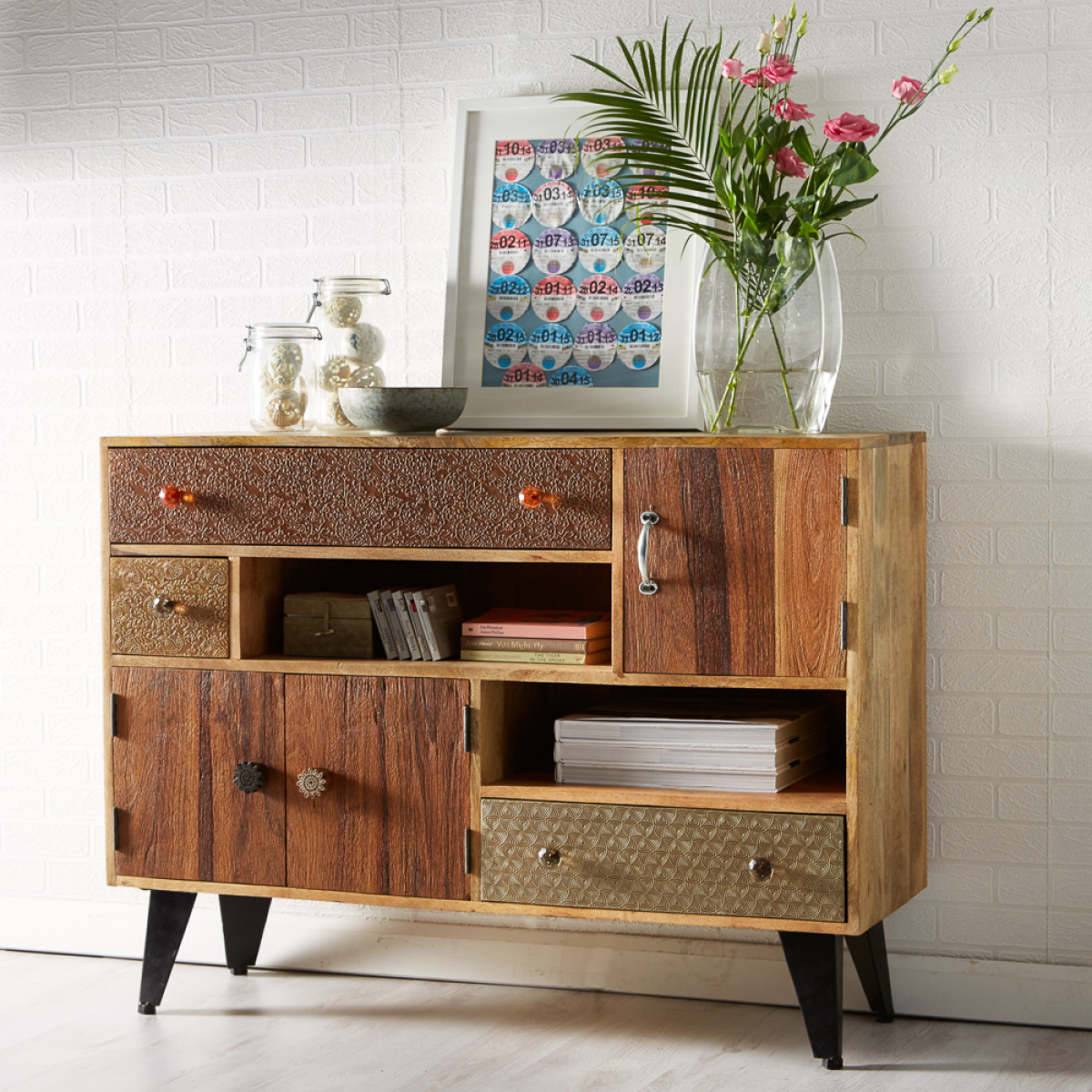 cortex-london-windsor-sorio-large-solid-wood-sideboard