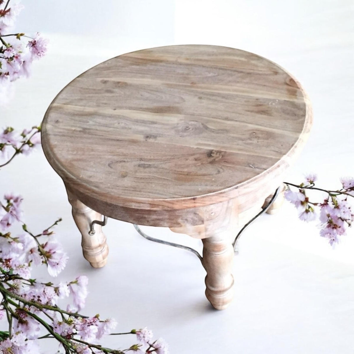 cortex-london-york-acaciahome-light-brown-wooden-round-table