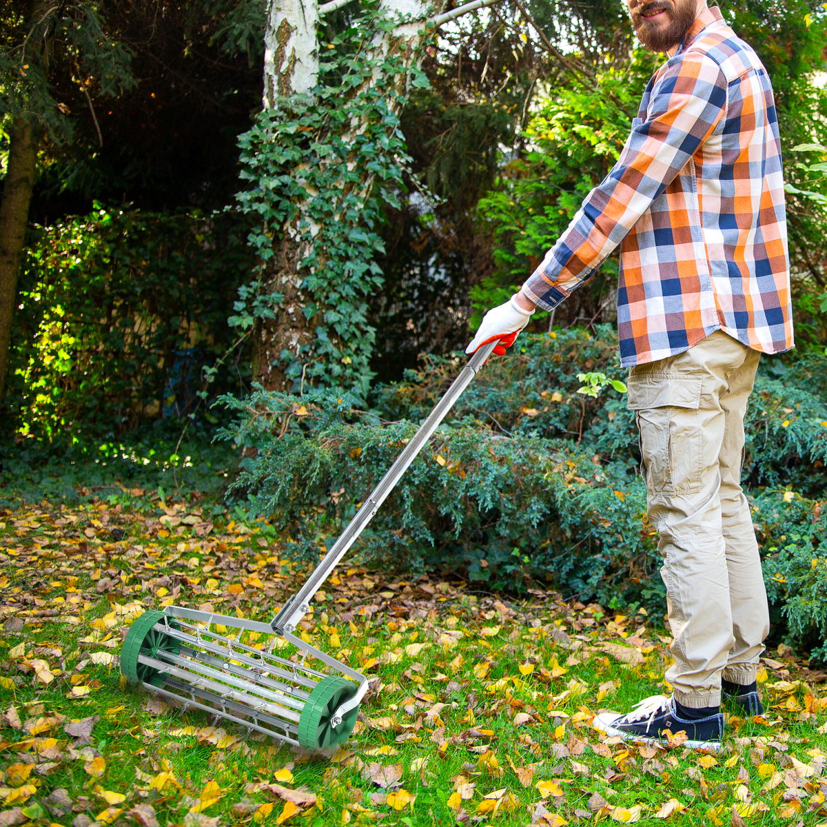 cortex-london-windsor-lawn-aerator-roller-galvanized-metal-pp-plastic