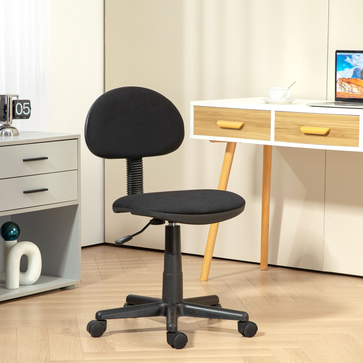 cortex-london-bristol-black-adjustable-armless-office-chair