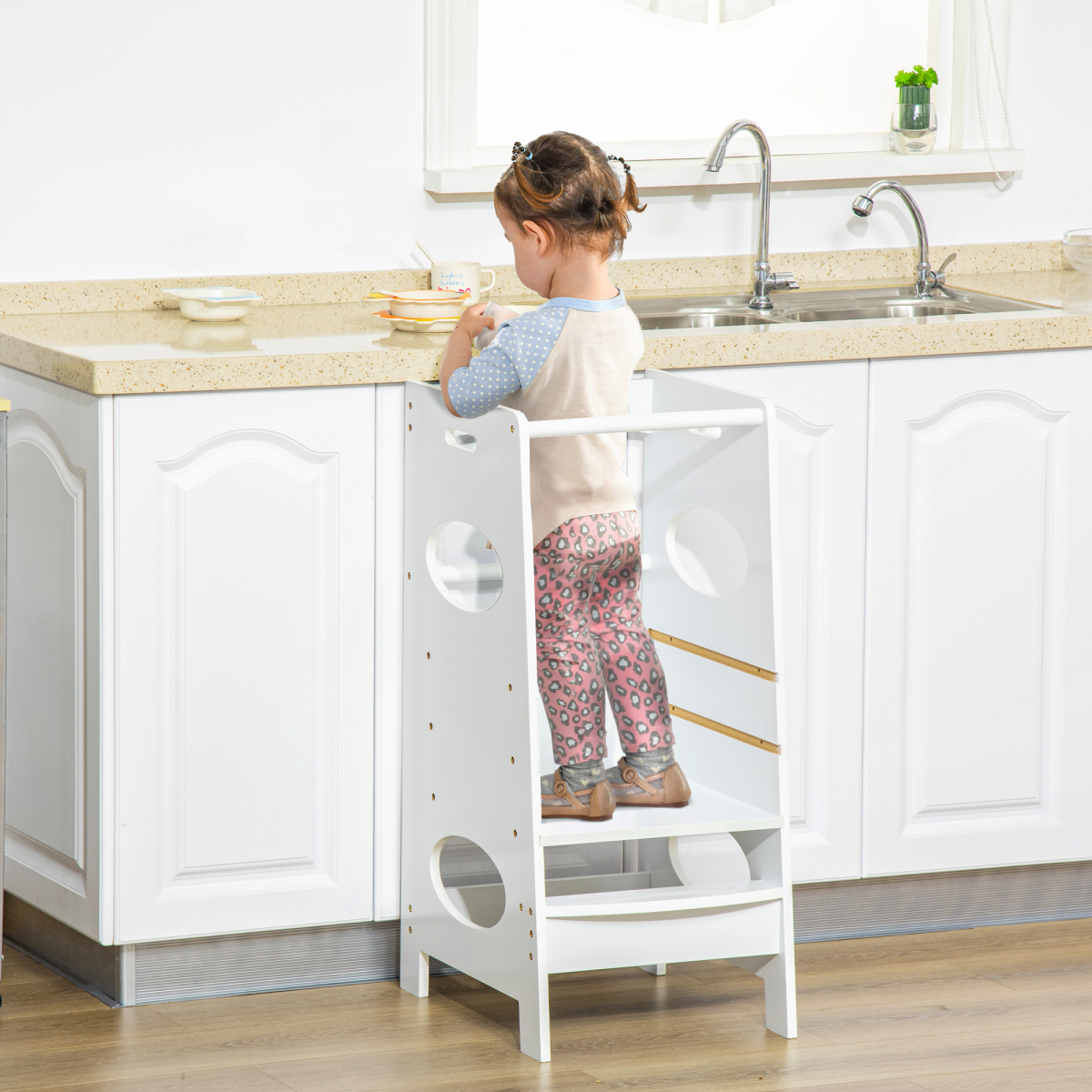 cortex-london-windsor-toddler-adjustable-kitchen-step-stool-mdf