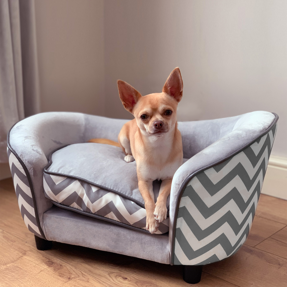 cortex-london-windsor-xs-dog-sofa-grey-removable-cushion