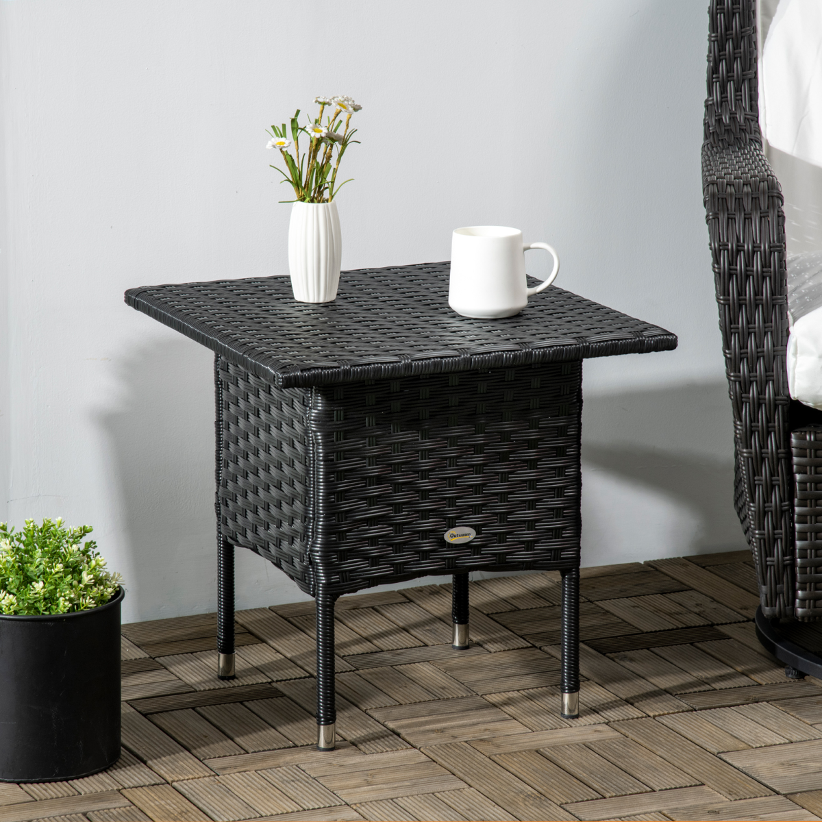 cortex-london-windsor-black-rattan-outdoor-coffee-table