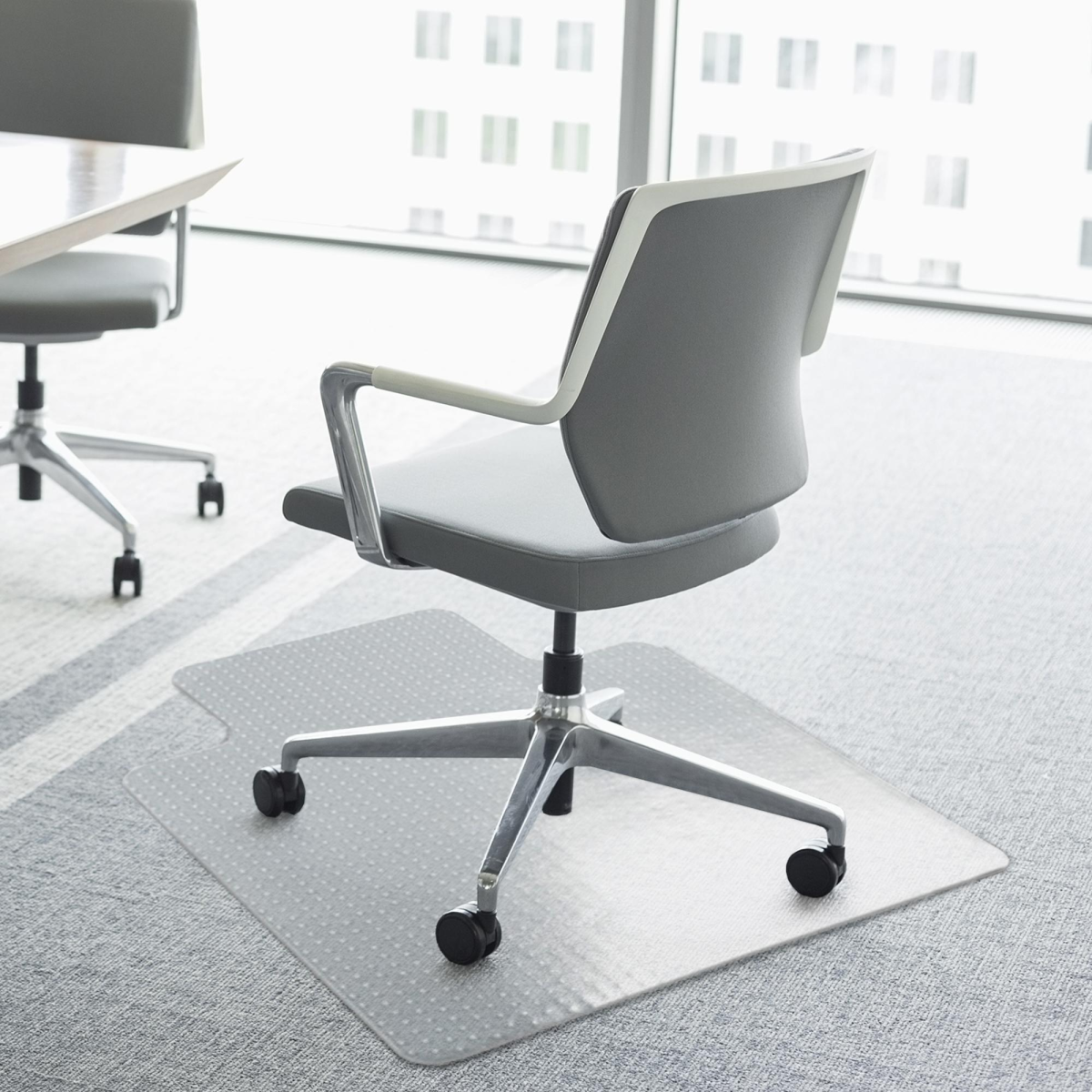 cortex-london-york-carpet-chair-mat-frosted-spike-non-slip