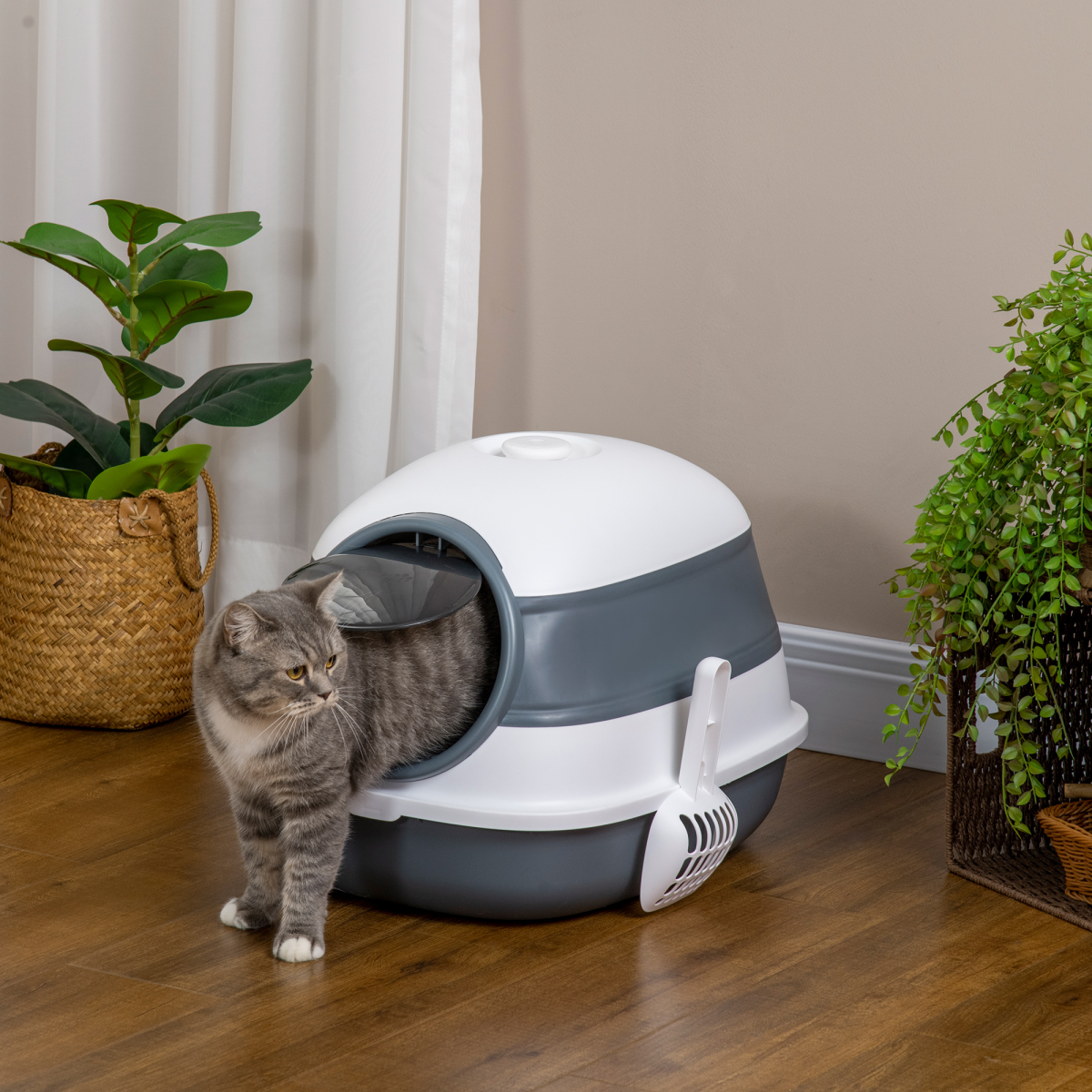 cortex-london-windsor-hooded-cat-litter-tray-with-scoop
