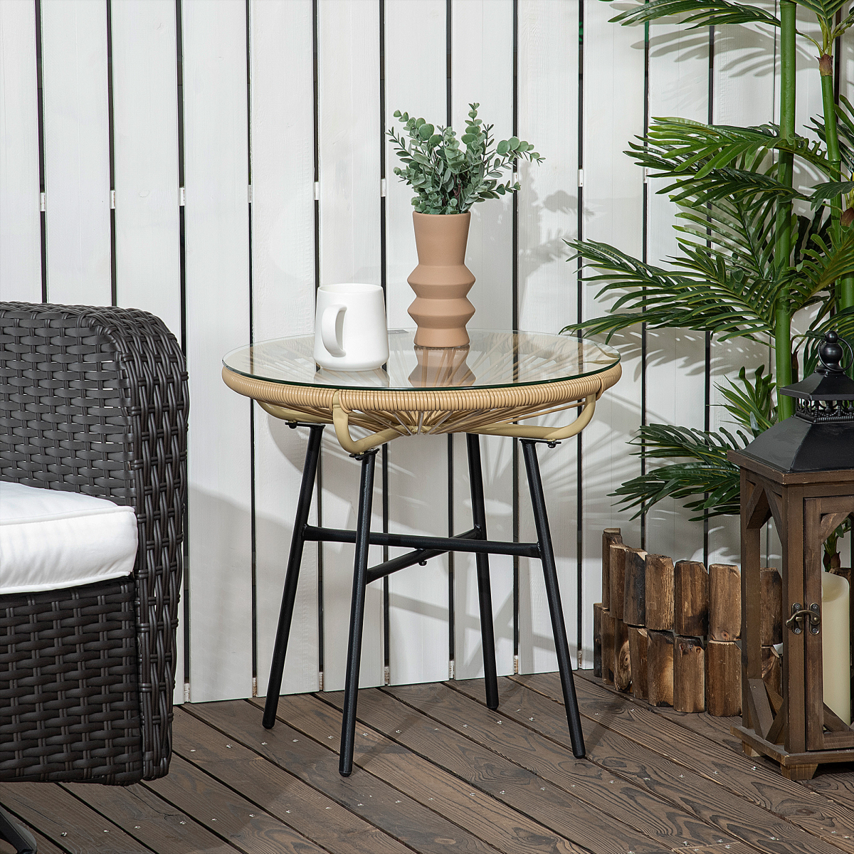 cortex-london-windsor-pe-rattan-side-table-tempered-glass-top