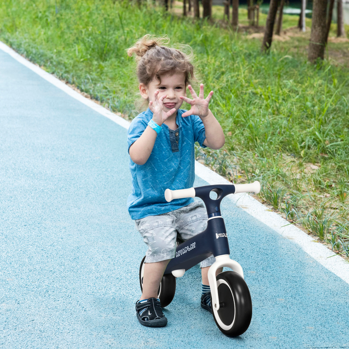 cortex-london-windsor-blue-toddler-balance-bike-adjustable-seat-wide-wheels