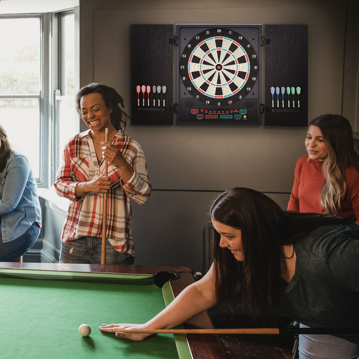 cortex-london-windsor-electronic-dartboard-led-scoreboard-27-games-storage-cabinet