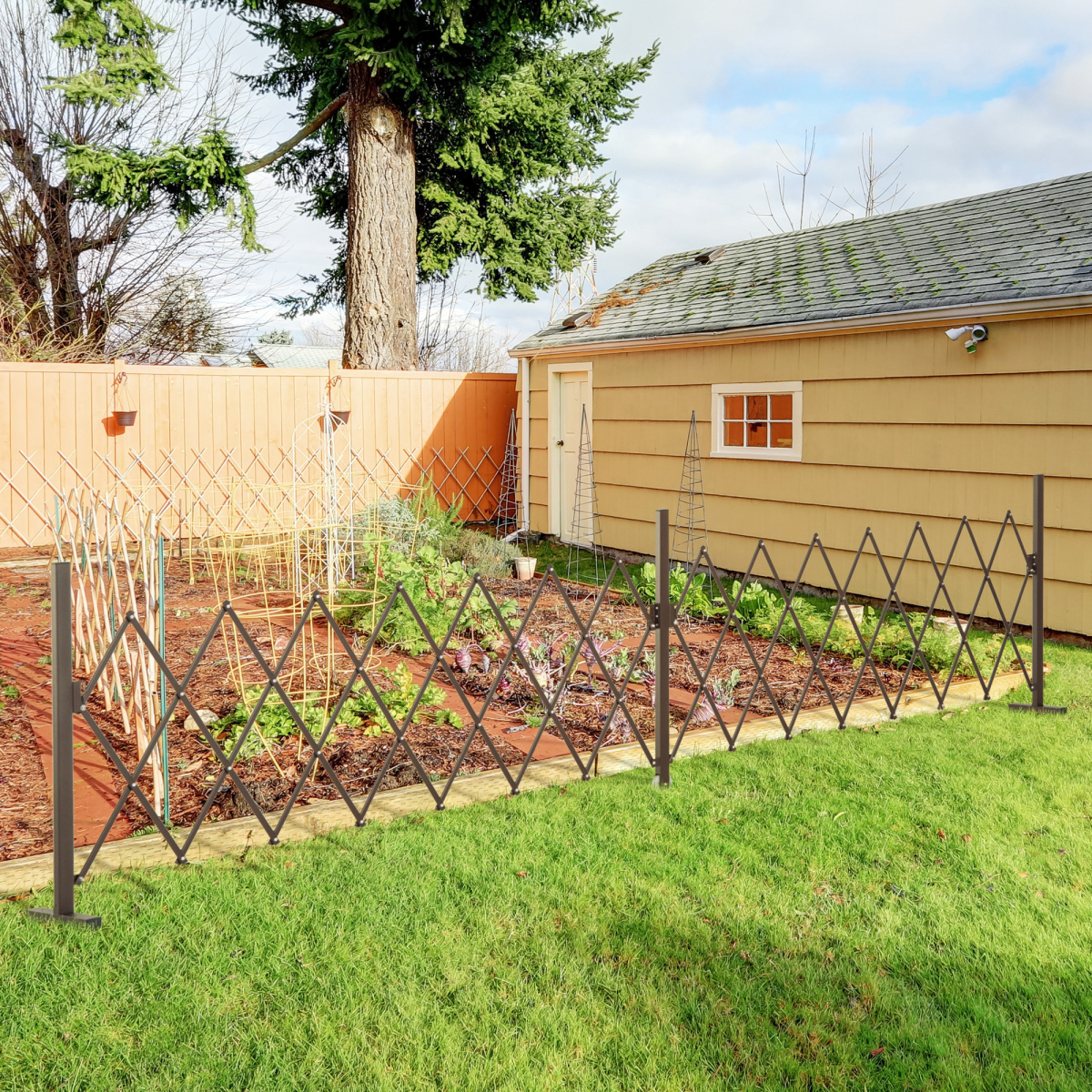 cortex-london-windsor-aluminium-garden-screen-dark-brown
