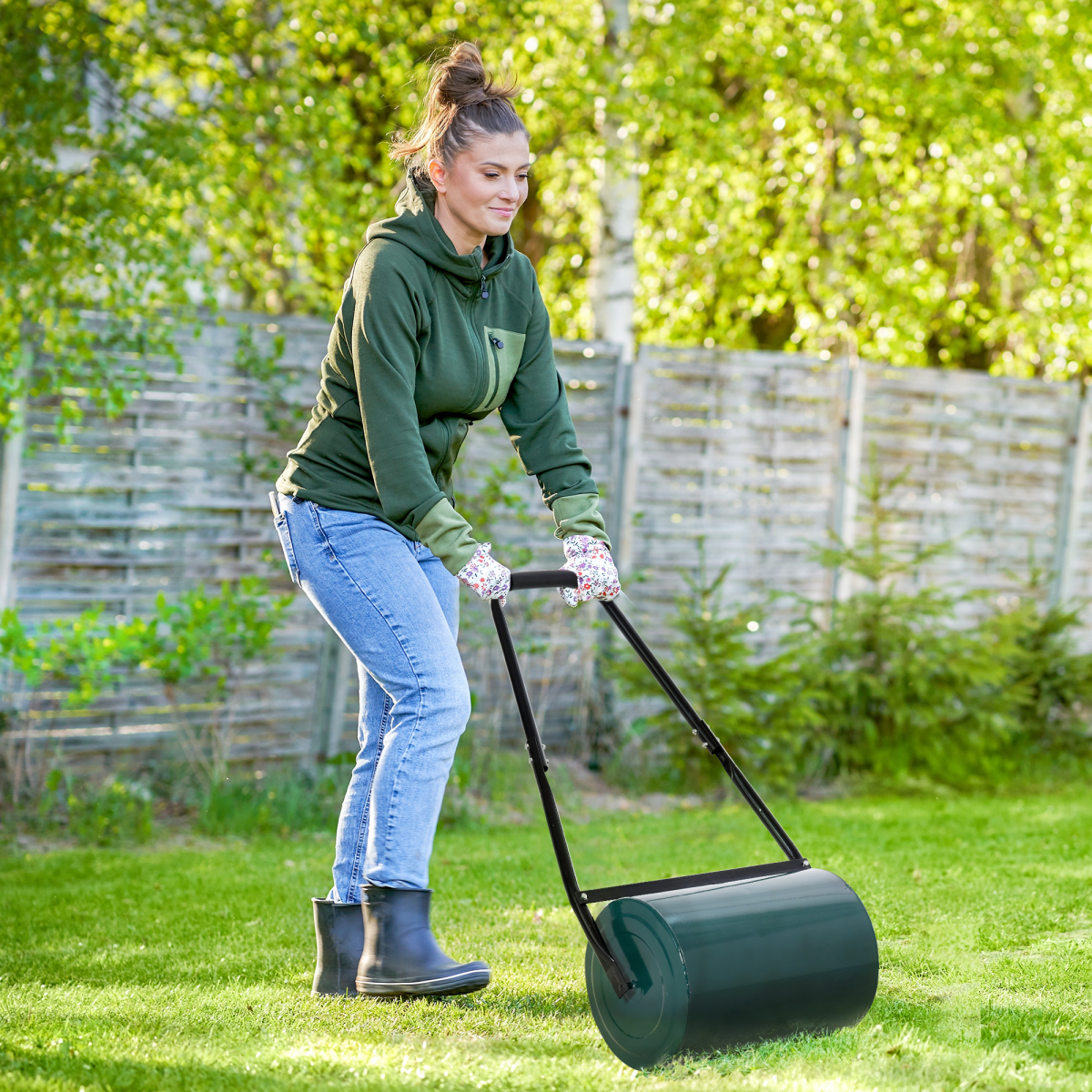 cortex-london-windsor-30cm-metal-lawn-roller-deep-green