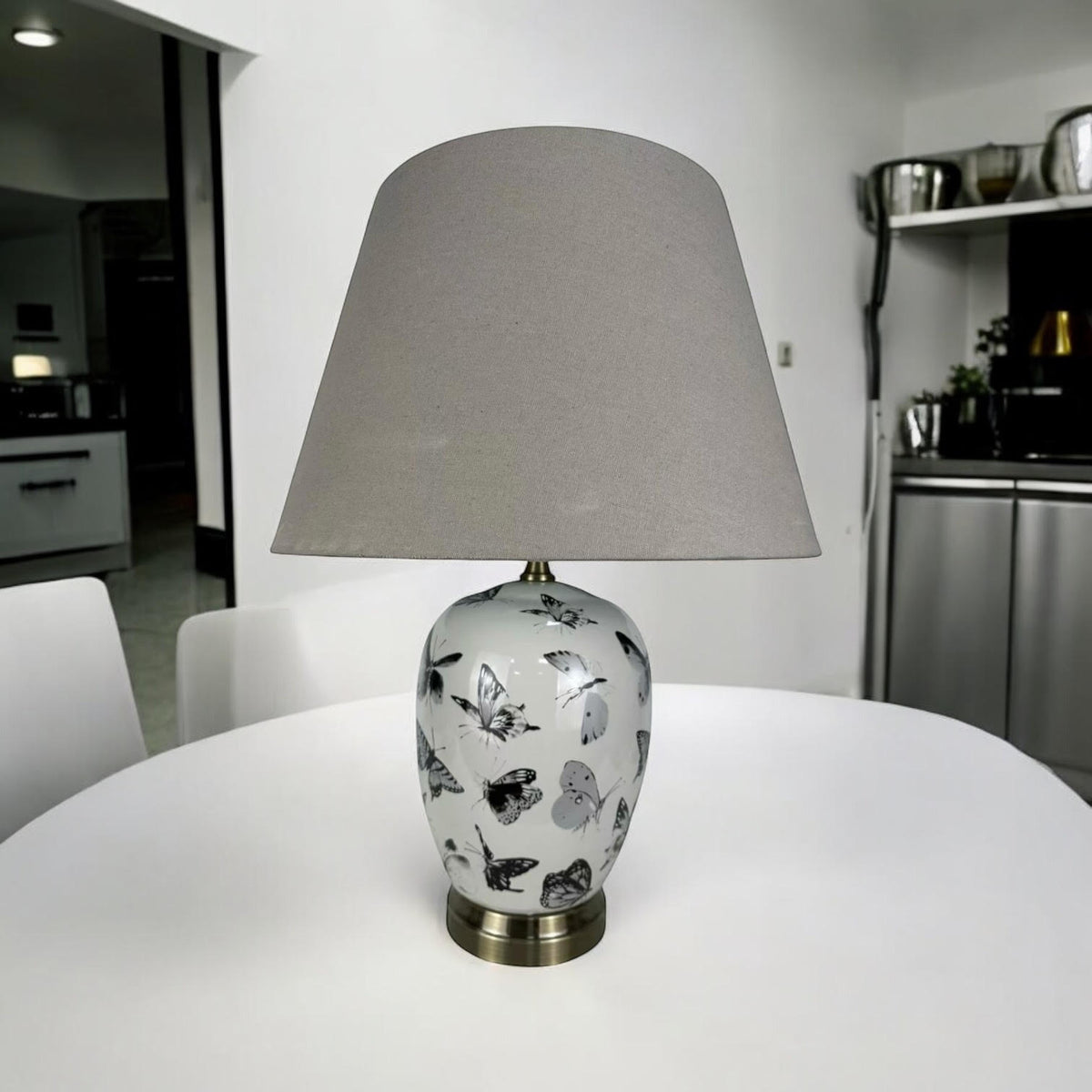 cortex-london-westminster-butterfly-ceramic-table-lamp-50cm-black-white-drum-shade