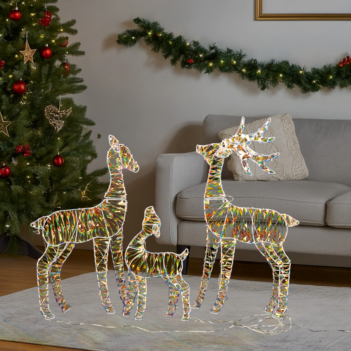 cortex-london-windsor-iridescent-led-reindeer-family-set-3-piece-110-warm-white-led-outdoor-christmas-decoration