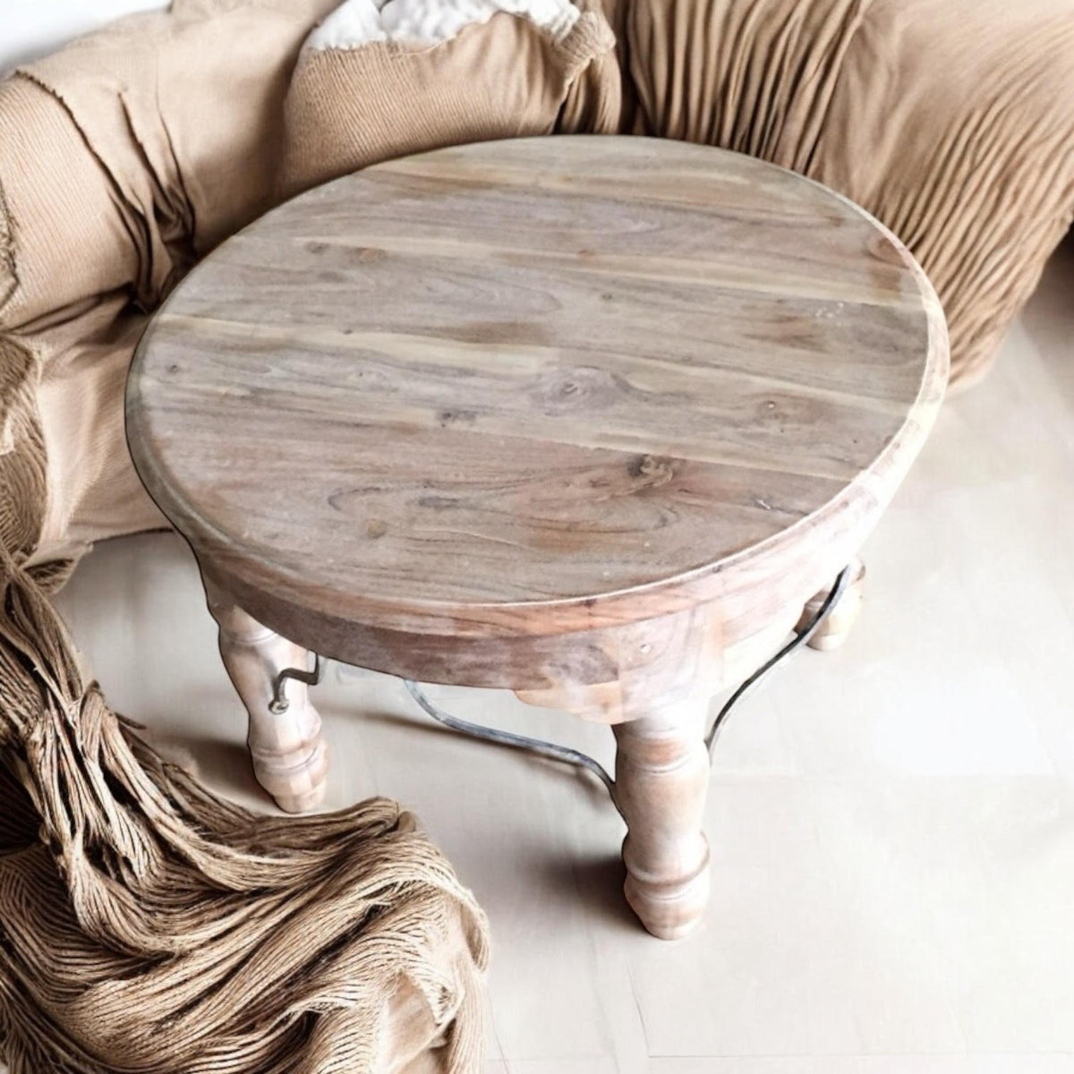 cortex-london-york-acaciahome-light-brown-wooden-round-table