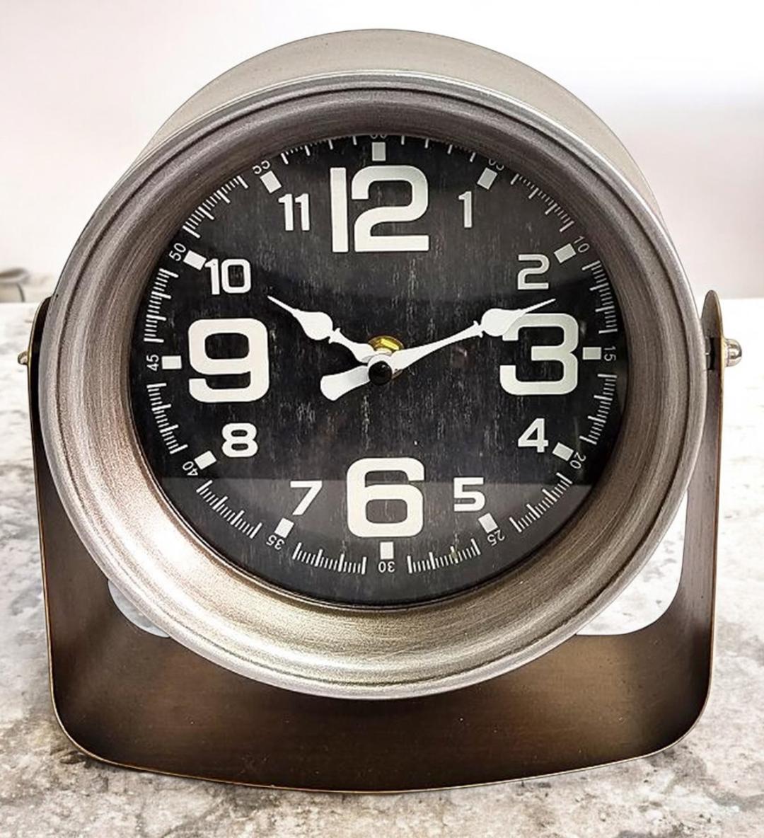 cortex-london-windsor-silent-sweep-mantel-clock-black-20cm