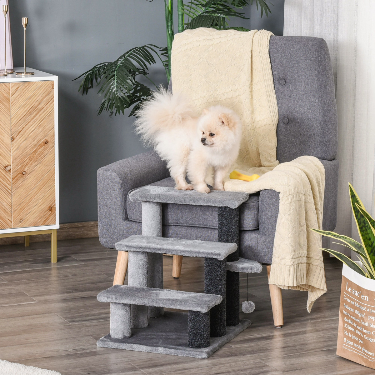 cortex-london-york-gentle-step-cat-tree-light-grey-black-scratching-posts