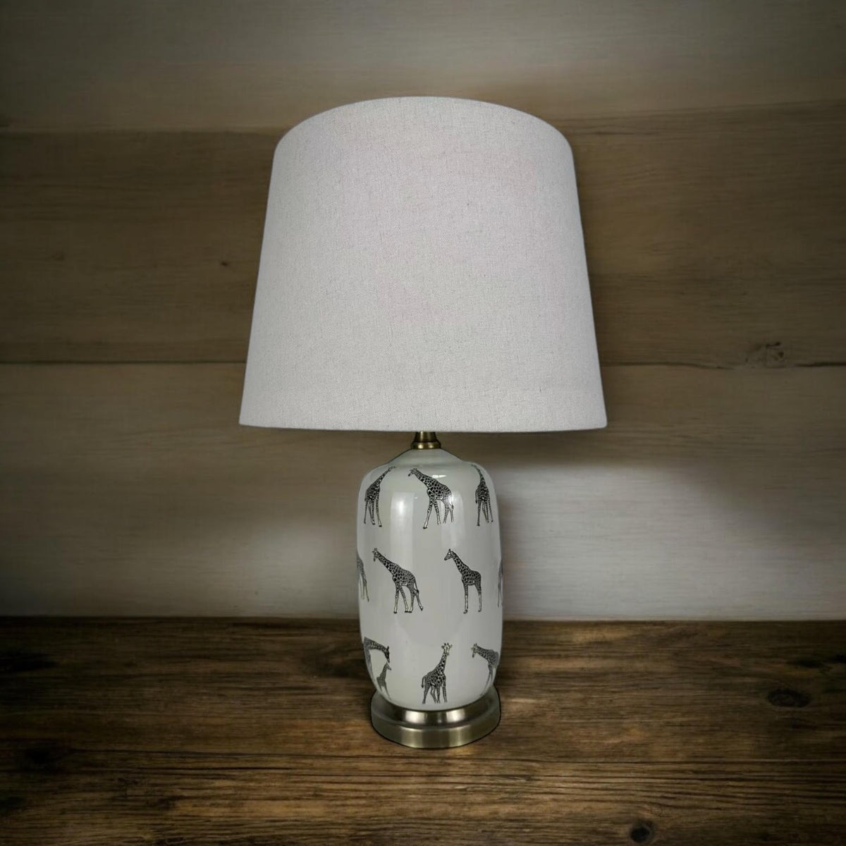 cortex-london-windsor-giraffe-safari-ceramic-table-lamp-45cm-drum-shade
