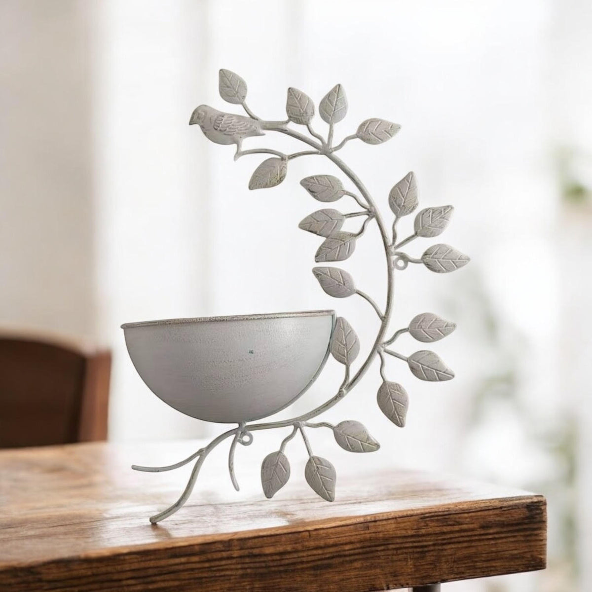 cortex-london-windsor-cream-metal-garden-planter-42cm