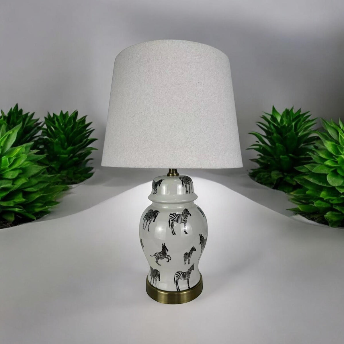 cortex-london-windsor-zebra-safari-ceramic-table-lamp-white-shade-45cm
