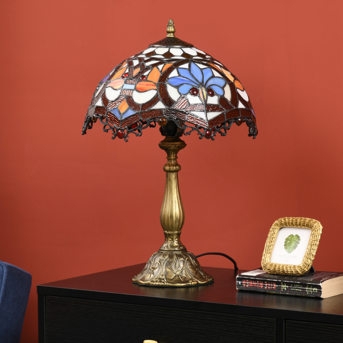 cortex-london-kensington-sunflower-stained-glass-table-lamp