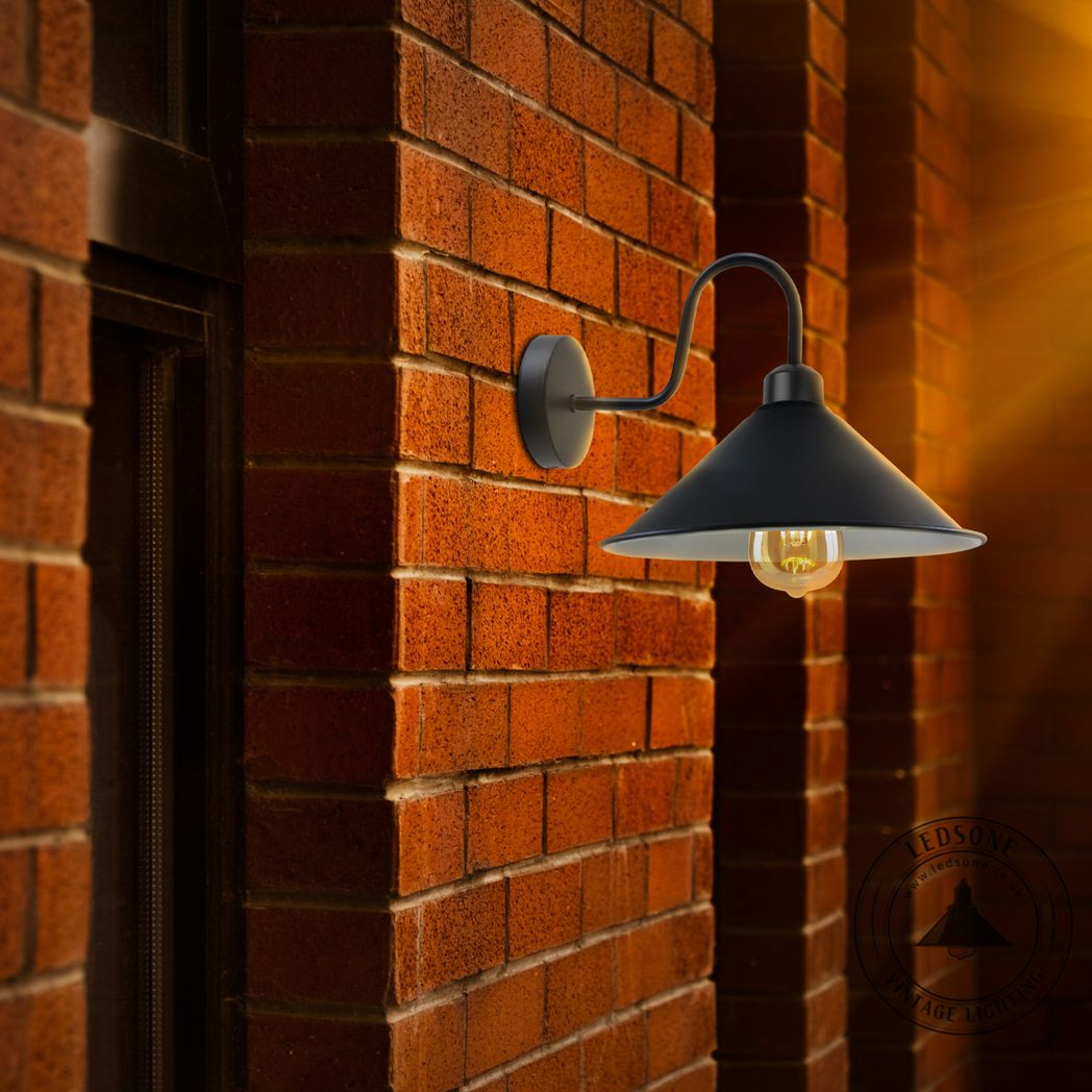 cortex-london-york-vintage-black-swan-neck-e27-wall-light