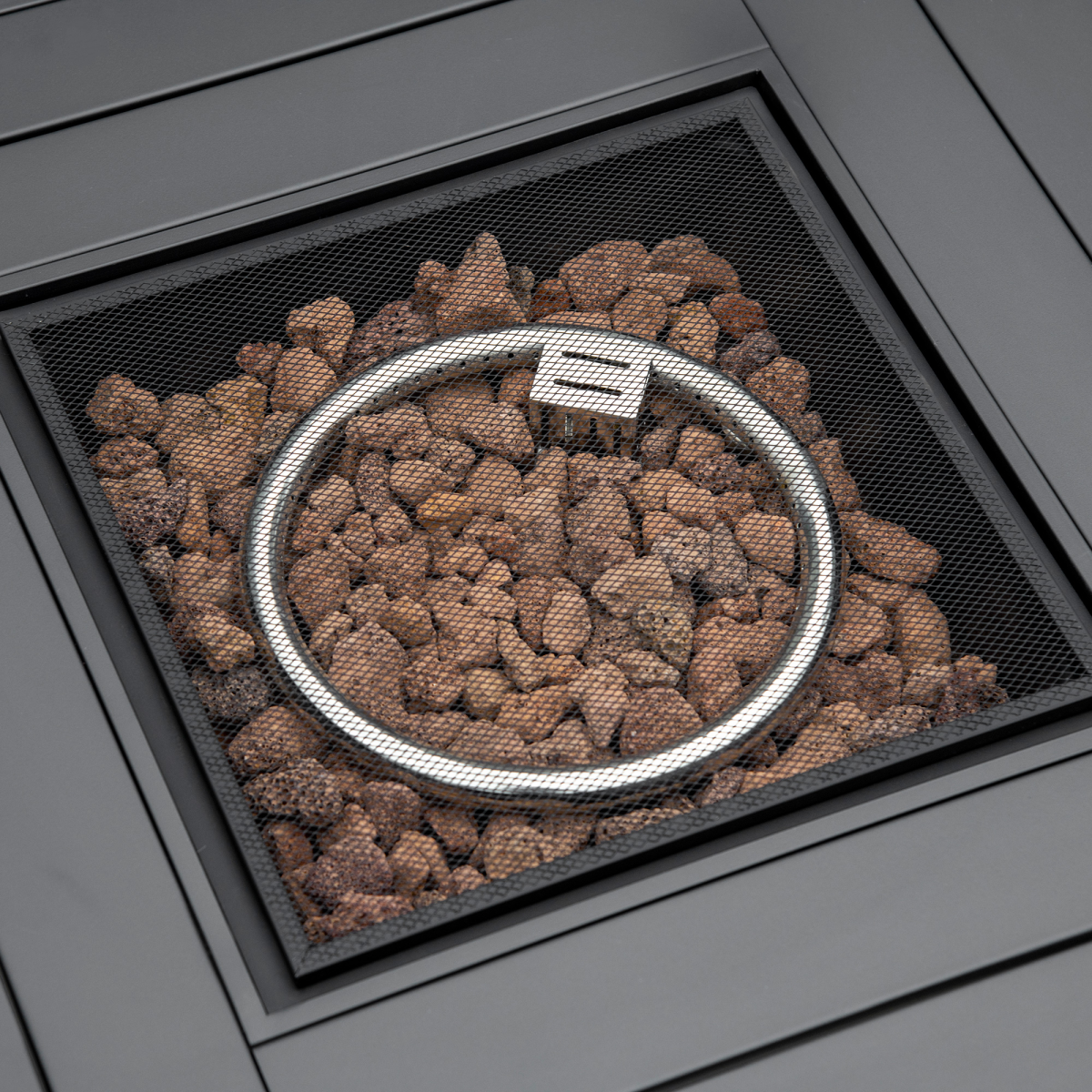 cortex-london-windsor-rattan-effect-gas-fire-pit-table-40000-btu-lava-stone