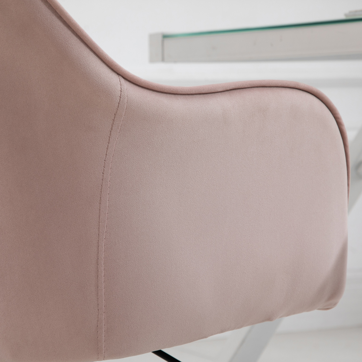 cortex-london-bath-rechargeable-massage-office-chair-usb-massage-pillow-castor-wheels