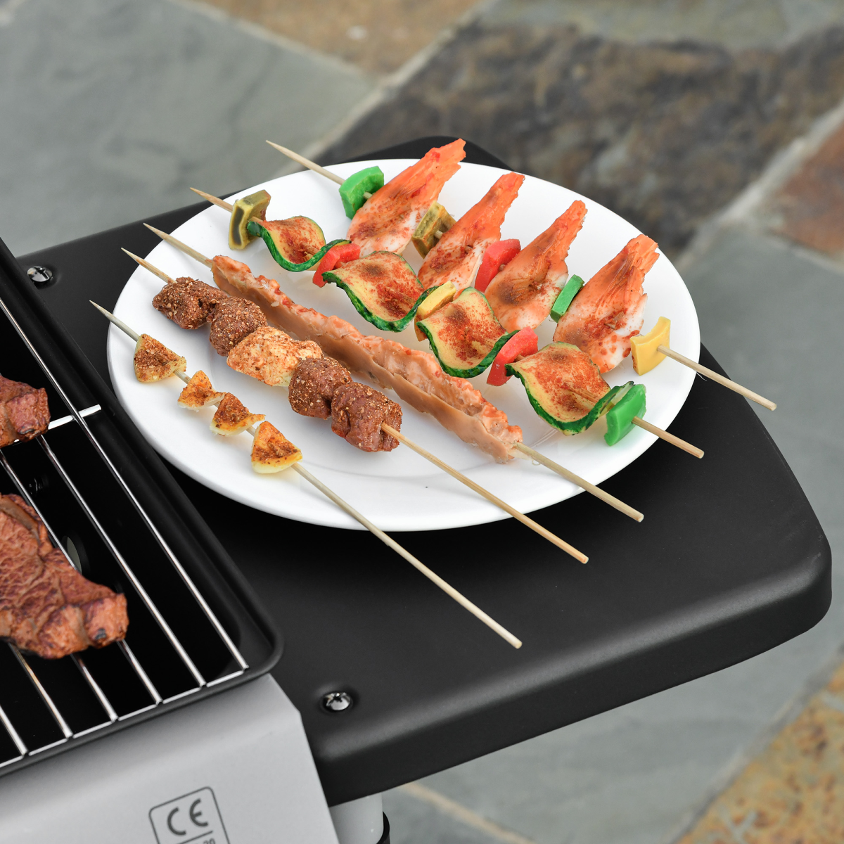 cortex-london-windsor-2-burner-propane-gas-barbecue-grill-grey