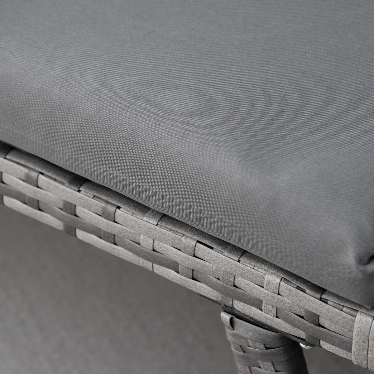 cortex-london-york-rattan-folding-daybed-sofa-grey-cushion