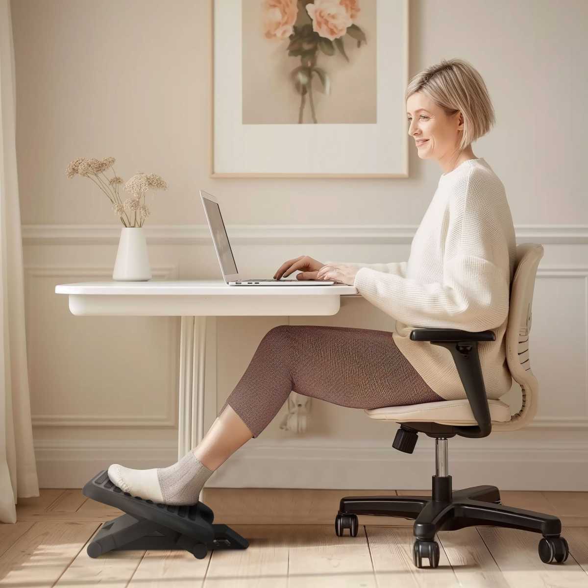 cortex-london-windsor-adjustable-home-office-foot-rest-black