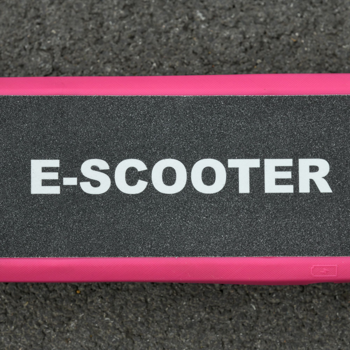 cortex-london-windsor-pink-120w-kids-electric-scooter-rear-brake-battery-level-display