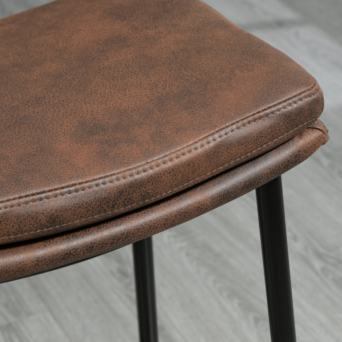 cortex-london-york-breakfast-bar-stools-set-of-2-brown-upholstered-curved-seat