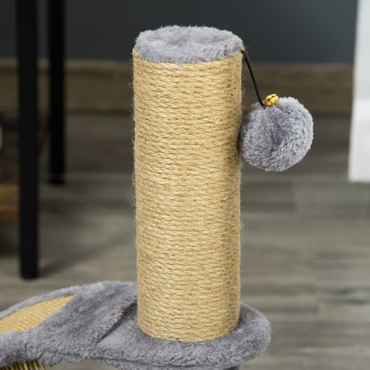 cortex-london-windsor-cat-tree-scratching-activity-centre-hanging-ball
