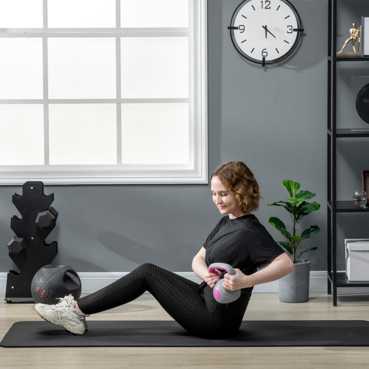 cortex-london-york-2kg-pink-grey-kettlebell-home-gym