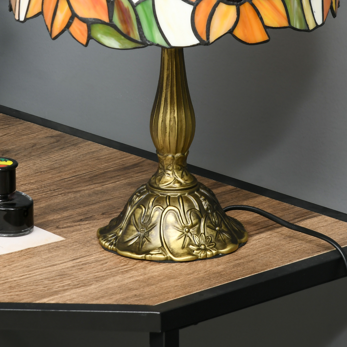 cortex-london-york-sunflower-stained-glass-table-lamp-multicoloured