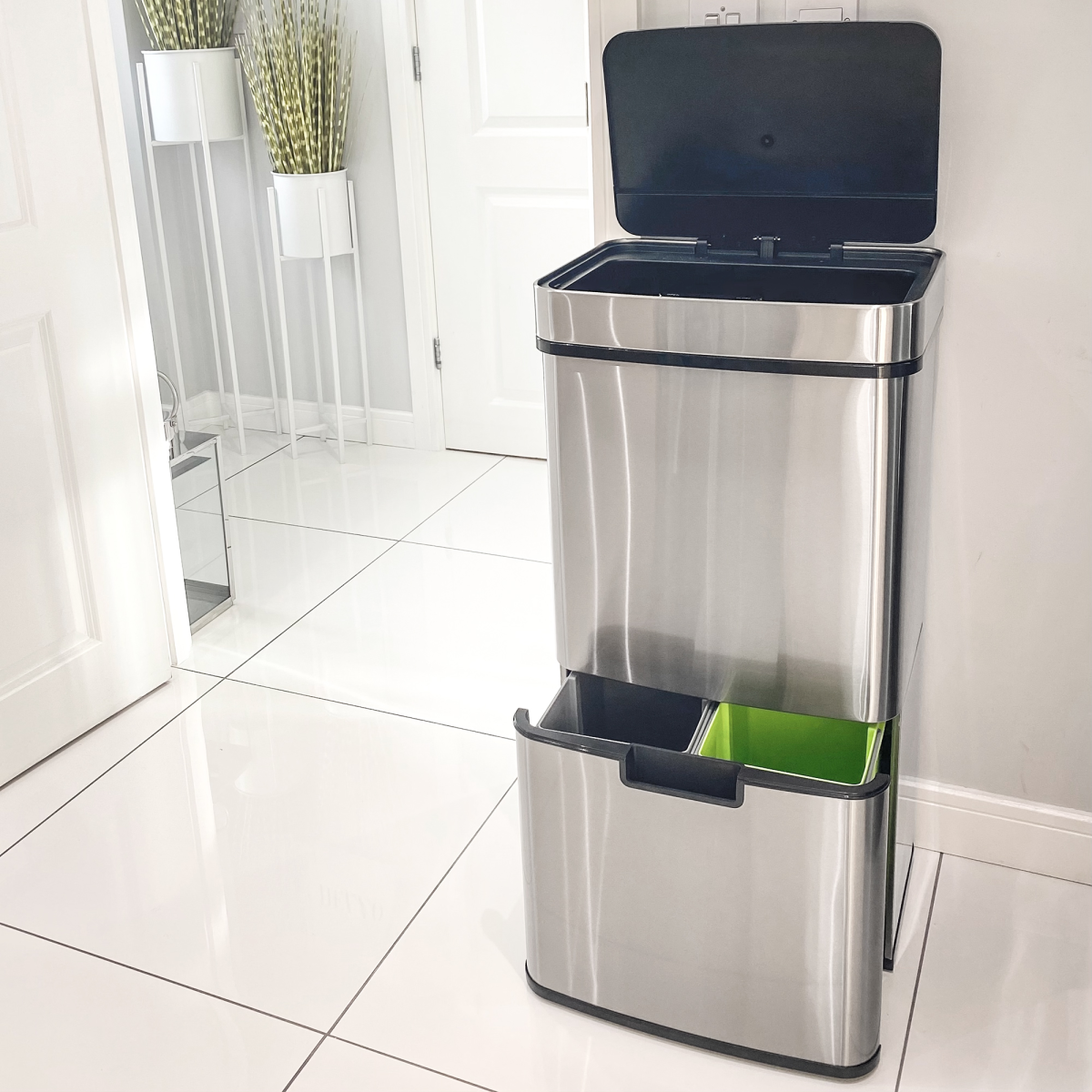 cortex-london-windsor-motion-sensor-recycling-bin-72-litre-three-compartments