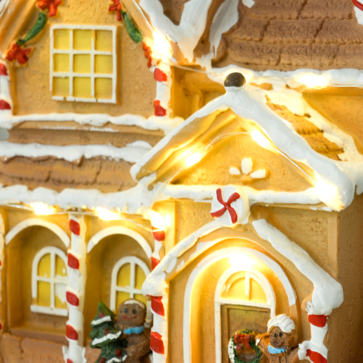 HOMCOM Lighted and Musical Christmas Candy House with Gingerbread Man Brown