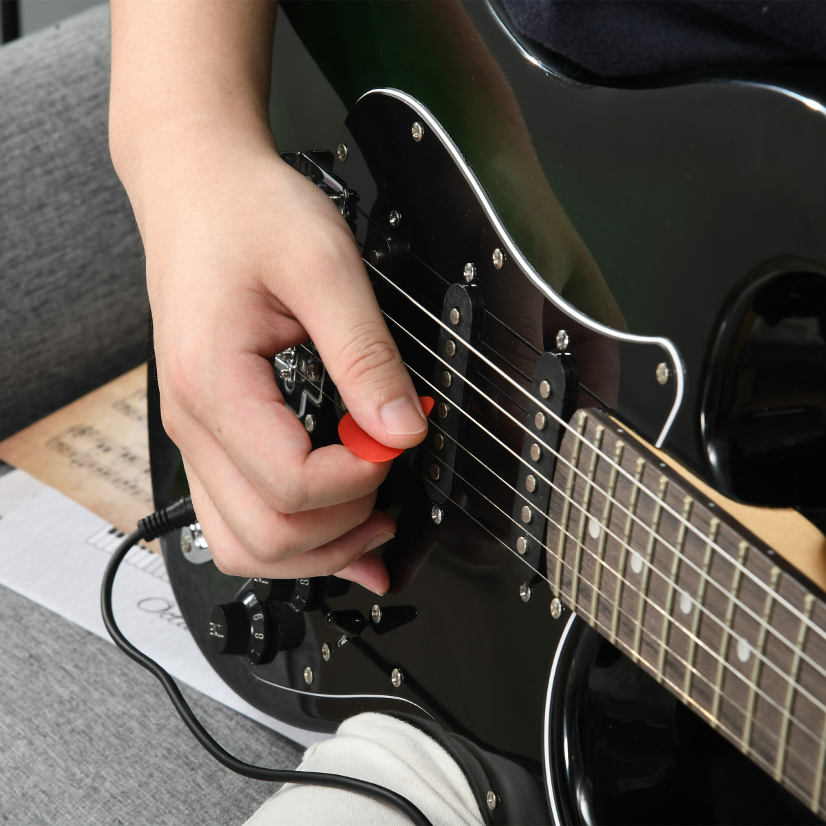cortex-london-windsor-electric-guitar-15w-amp-digital-tuner