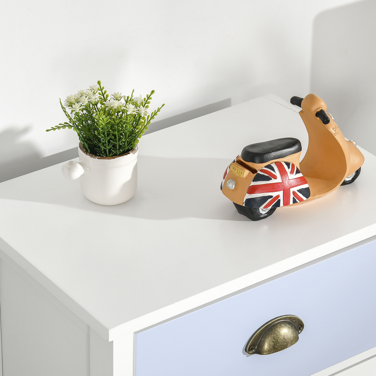 cortex-london-york-five-drawer-chest-of-drawers-bronze-tone-metal-handles