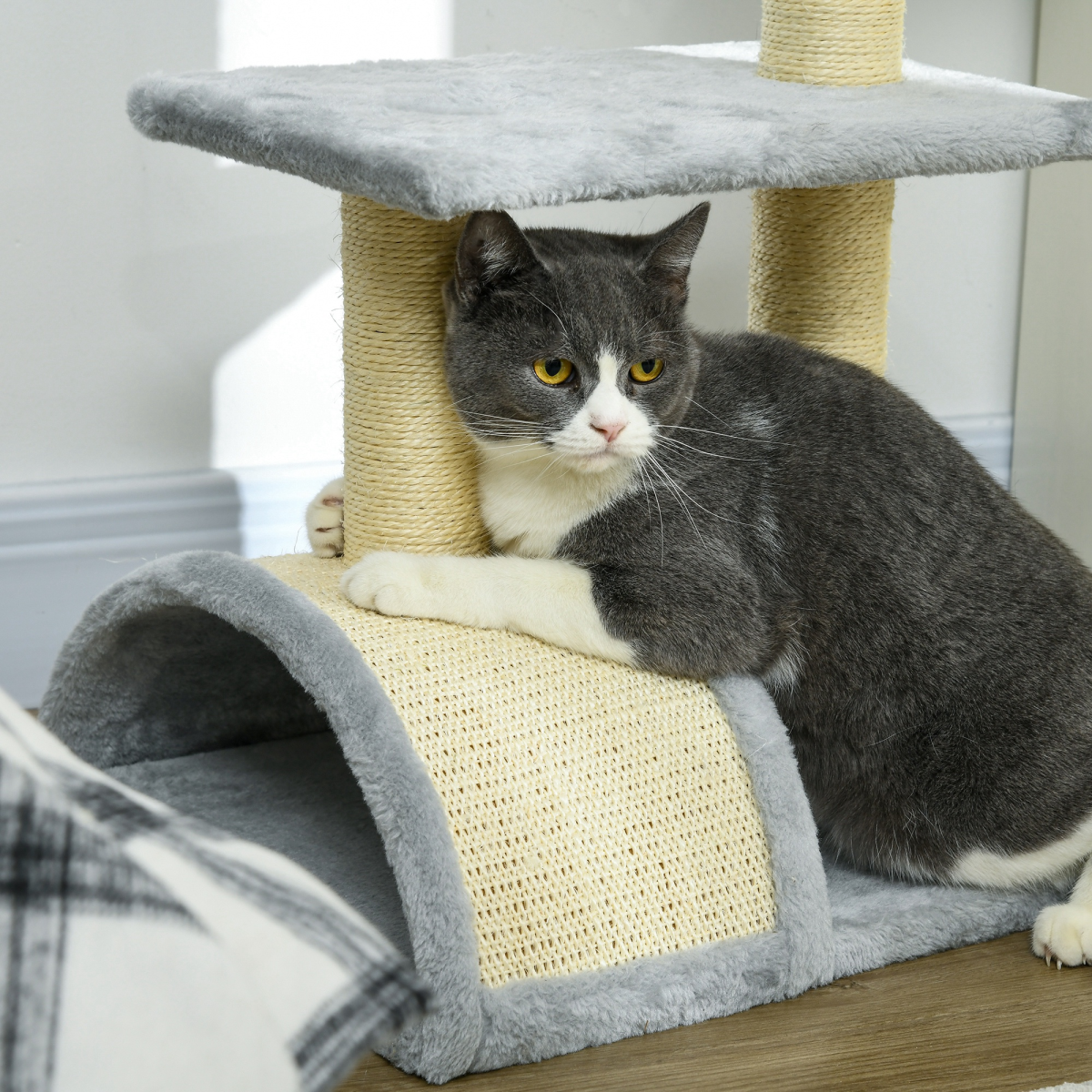 cortex-london-york-cat-tree-climbing-tower-72cm-light-grey-sisal-scratching-post