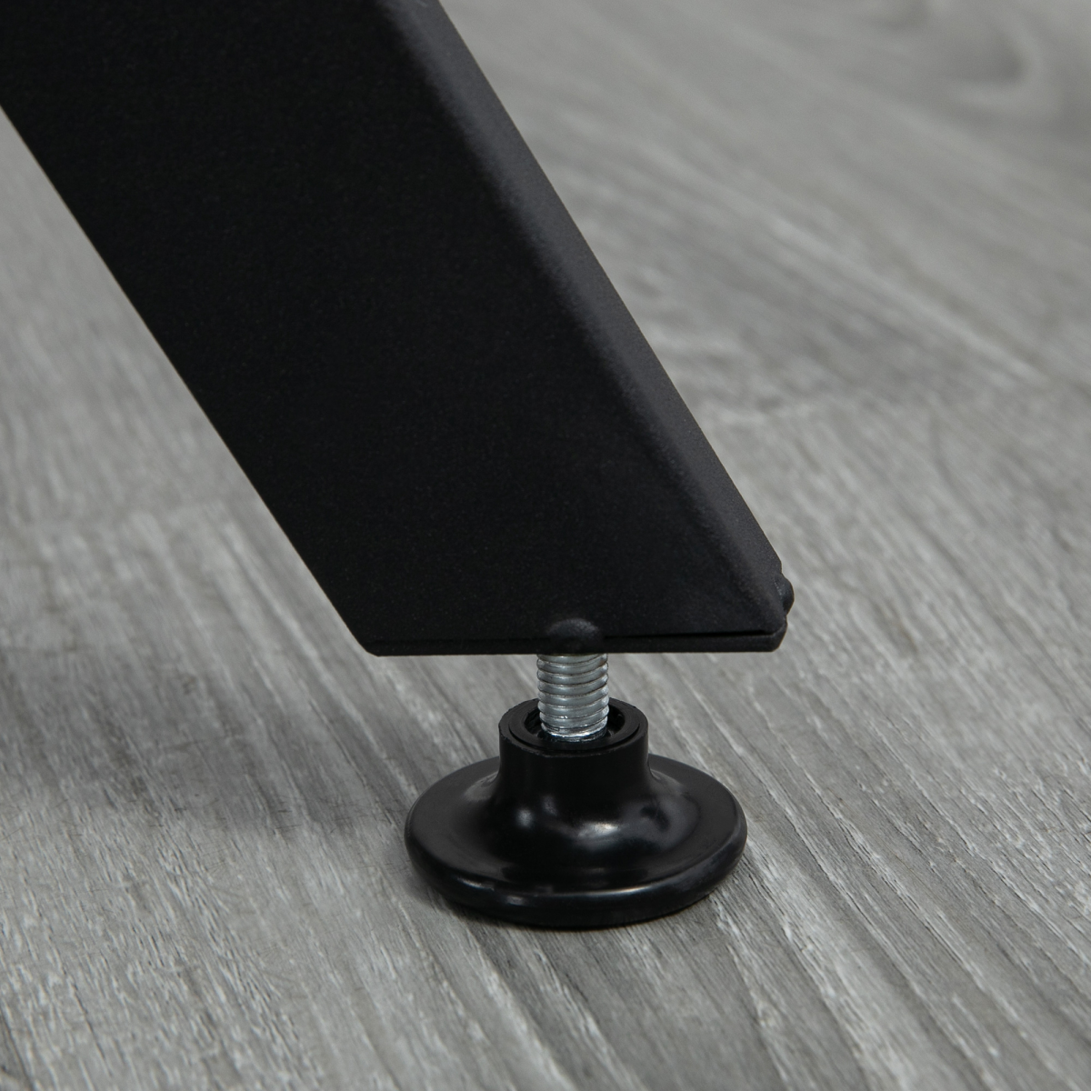 cortex-london-york-industrial-round-dining-table-brown-black-steel-legs