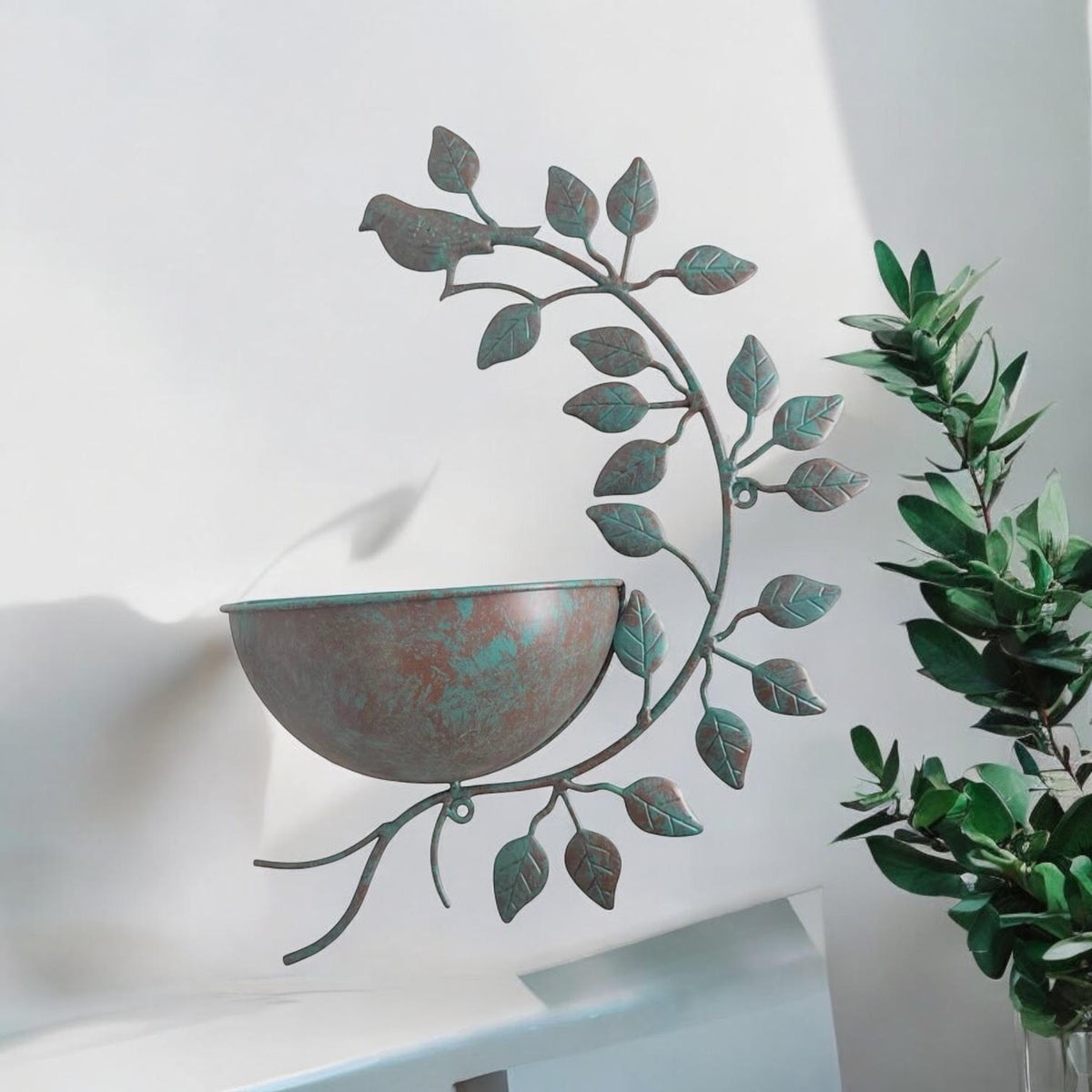 kensington-green-metal-garden-planter-42cm-cortex-london