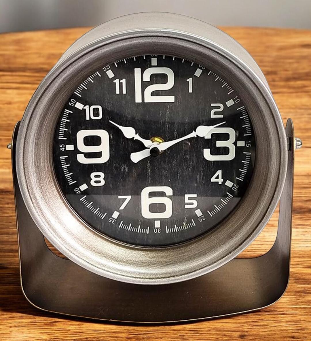 cortex-london-windsor-silent-sweep-mantel-clock-black-20cm