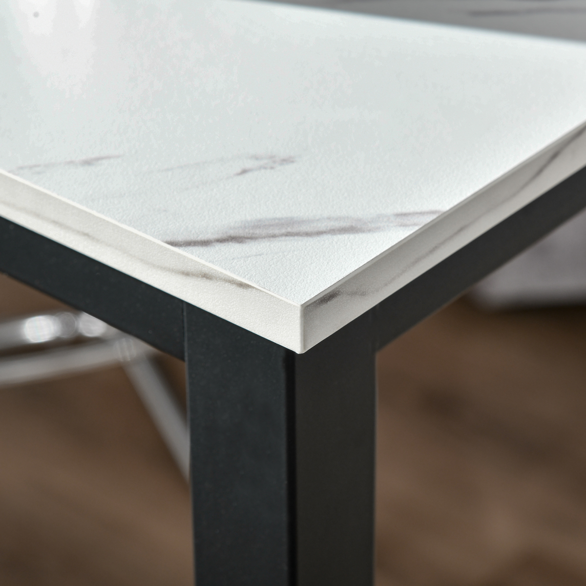 cortex-london-windsor-marble-grain-bar-table-white-black