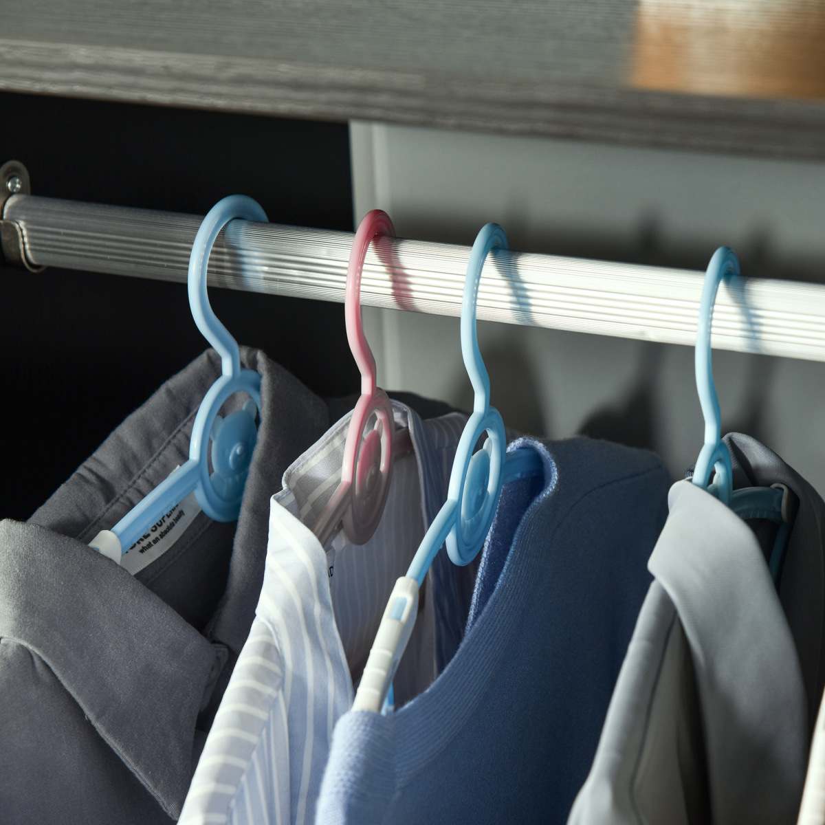 cortex-london-kensington-black-open-wardrobe-clothes-rail-shelves