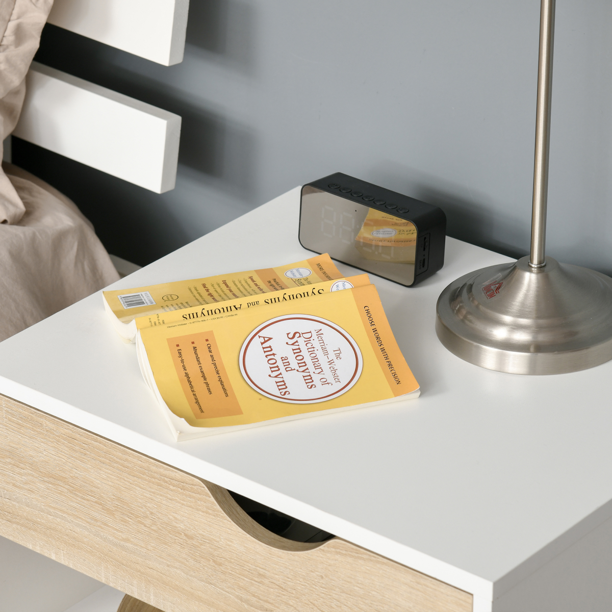 cortex-london-windsor-bedside-table-with-drawer-and-shelf