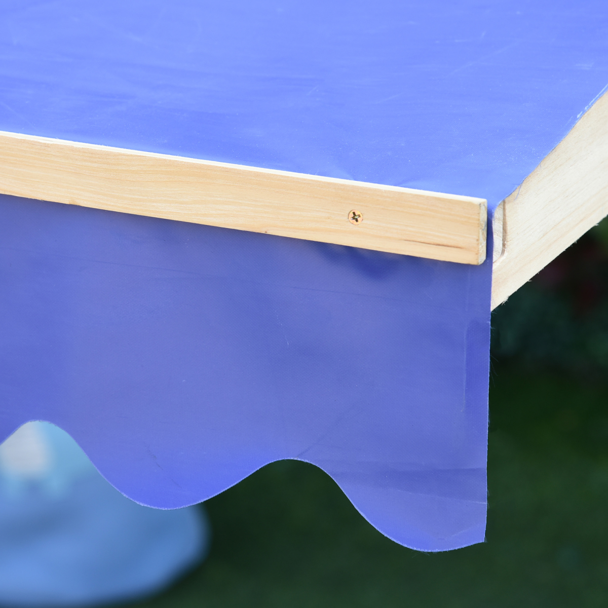 cortex-london-windsor-wooden-sandbox-bench-adjustable-canopy