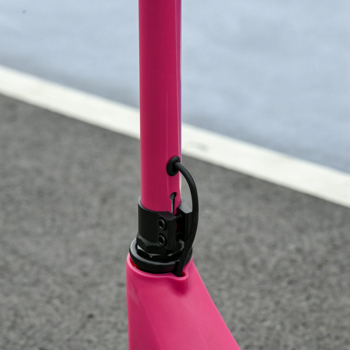 cortex-london-windsor-pink-120w-kids-electric-scooter-rear-brake-battery-level-display