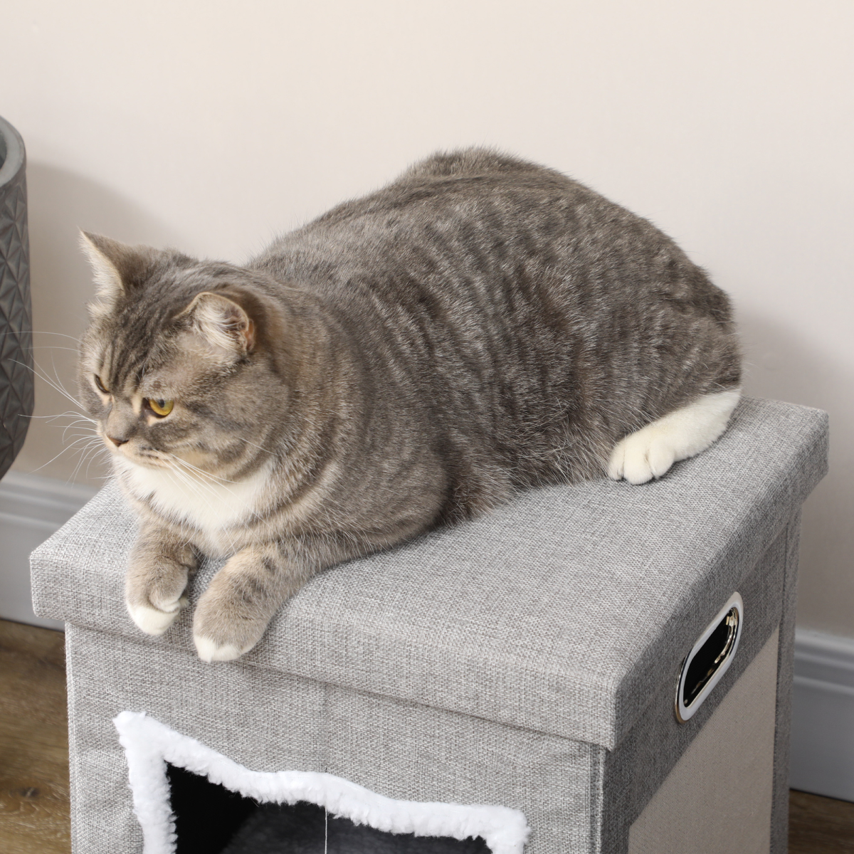 cortex-london-york-cat-bed-ottoman-with-removable-cushion-handles-and-scratching-pad