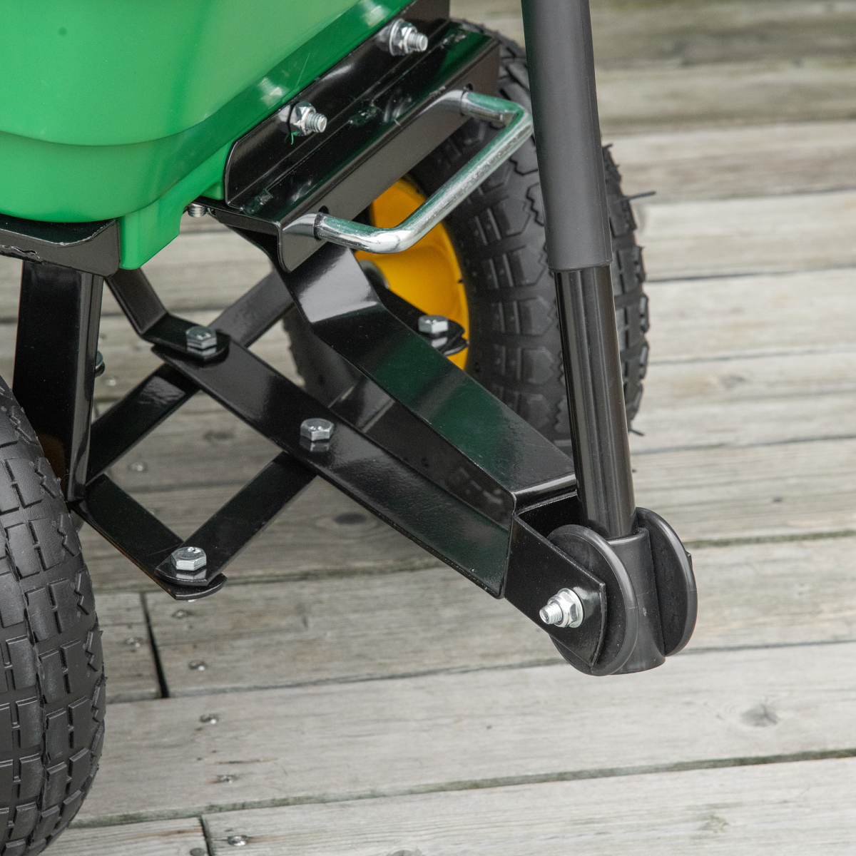 cortex-london-windsor-green-75l-heavy-duty-four-wheel-garden-cart